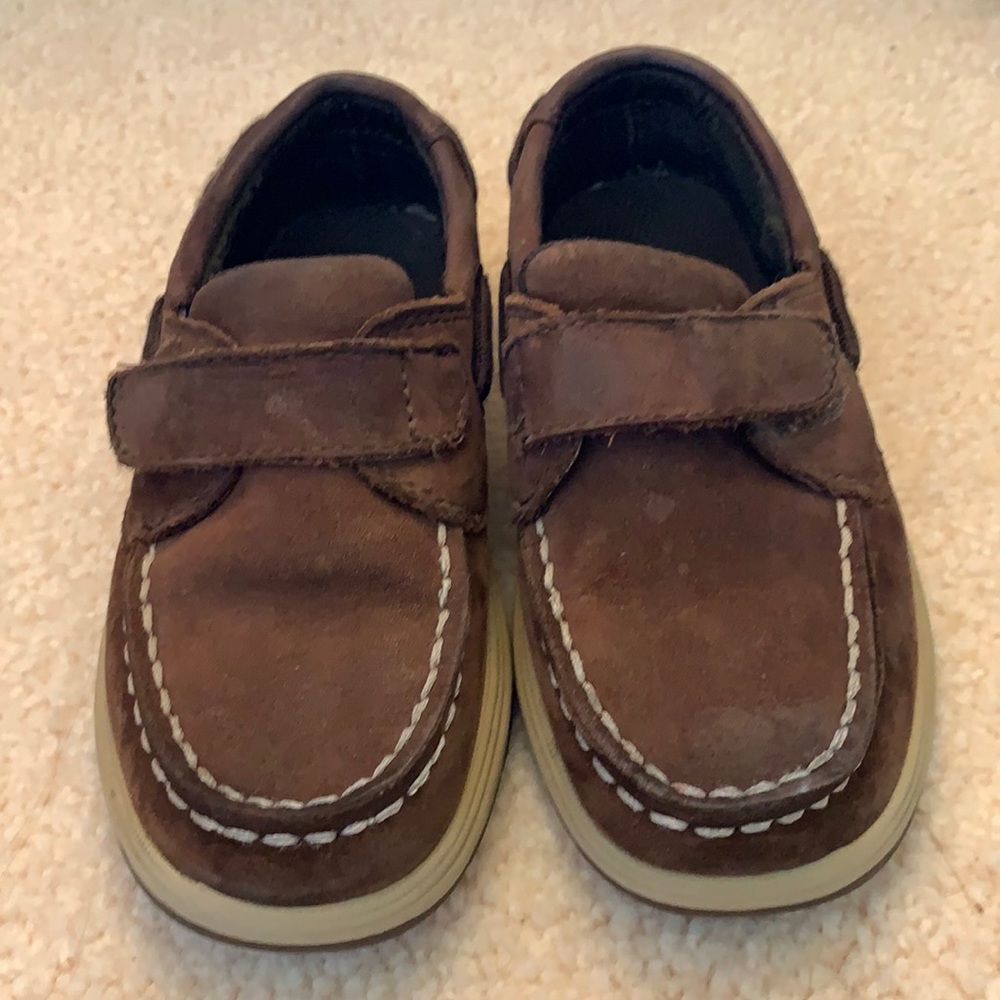 Sperry shoes for little boy